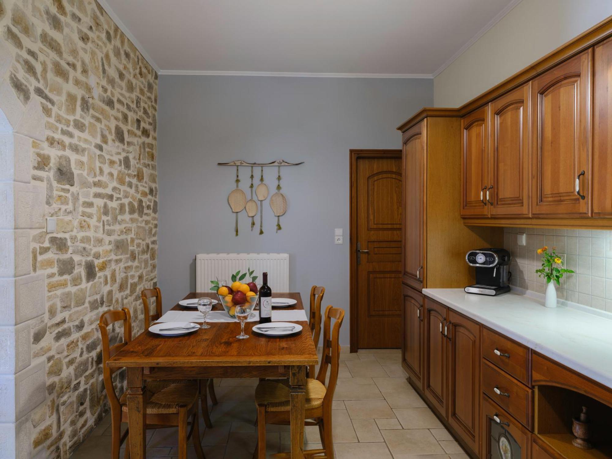 Ageri Traditional Villa Aryiroúpolis Extérieur photo